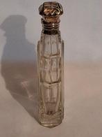 Parfumfles - Kristal geschulpte flacon met zilveren montuur