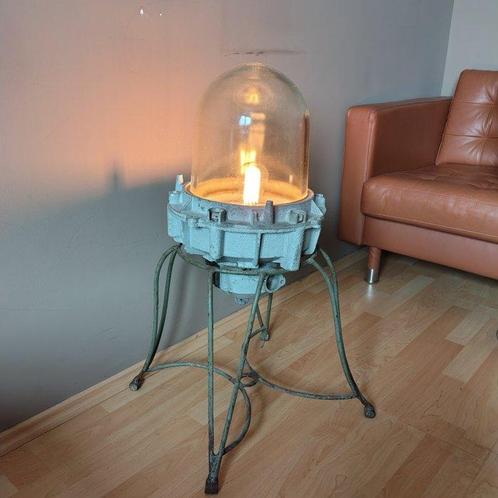Lampe (2) - Grande lampe industrielle antidéflagrante avec, Antiek en Kunst, Antiek | Wandborden en Tegels