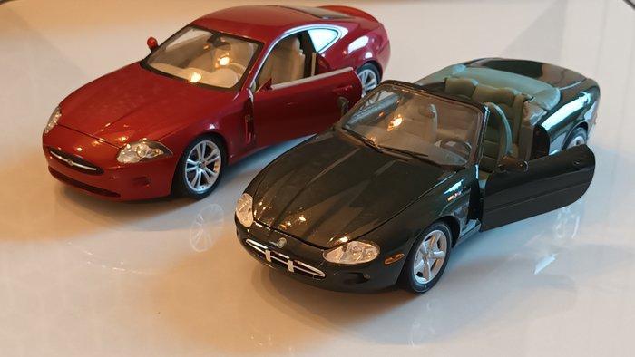 Maisto 1:18 - Modelauto (2) - Jaguar XKR (coupé) et Jaguar, Hobby en Vrije tijd, Modelauto's | 1:5 tot 1:12