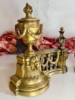 Openhaard accessoire (2) - Louis XVI-stijl bronzen