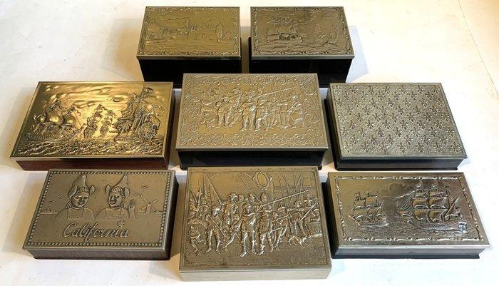 Sigarettendoos (8) - metaal, hout, kunststof, Antiek en Kunst, Curiosa en Brocante