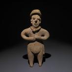 Colima, Mexico, Terracotta Mannelijke figuur. 12,5 cm H.