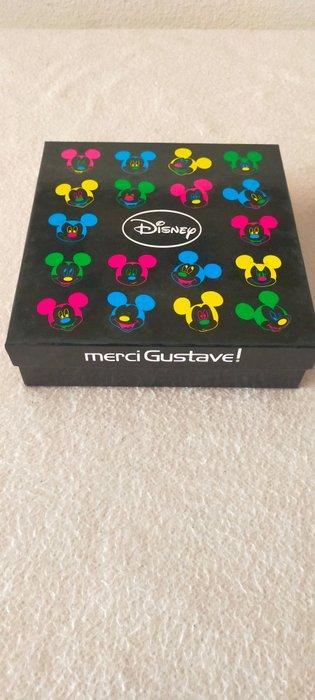 Disney - 12 Coffee cups + Plates, Verzamelen, Disney