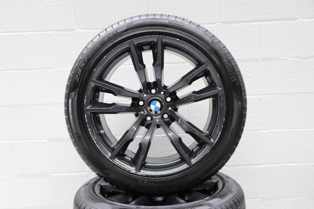 ② Kit Hiver pour BMW X6 F16 (2014-2019) — Pneus & Jantes — 2ememain