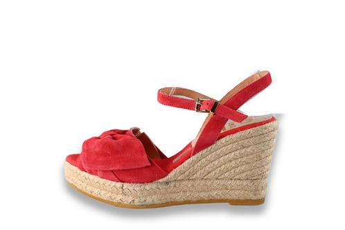 Kanna Sleehakken in maat 39 Rood | 5% extra korting, Kleding | Dames, Schoenen, Rood, Zo goed als nieuw, Schoenen met hoge hakken