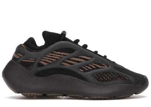 adidas Yeezy 700 V3 Clay Brown - Maat 37 1/3 EU, Kleding | Heren, Schoenen, Ophalen of Verzenden