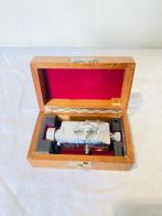Ancien coffret manométrique TELCO , mesures de pression ,, Antiquités & Art
