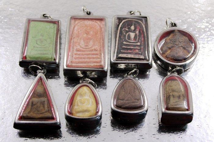 8 Hangers, talismans / amuletten voor meditatie,, Antiek en Kunst, Kunst | Niet-Westerse kunst