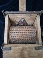 Outil - Râpe pour fromage