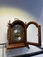 Horloge -   - Bois et laiton - 1960-1970