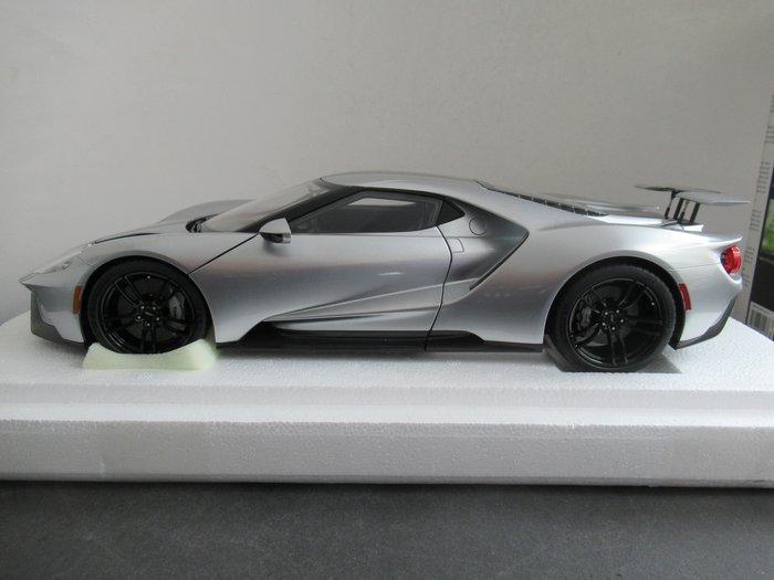 Autoart 1:12 - Modelauto - Ford GT, Hobby en Vrije tijd, Modelauto's | 1:5 tot 1:12