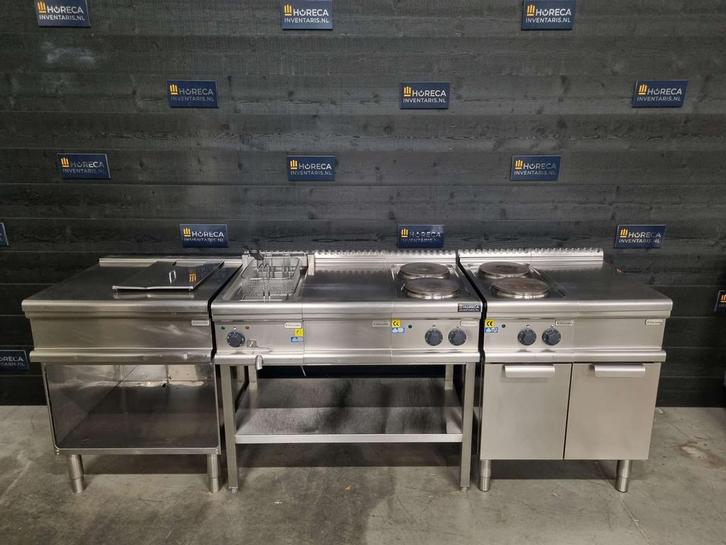 Electrolux kooklijn | 4-pits fornuis, friteuse | elektrisch, Zakelijke goederen, Horeca | Keukenapparatuur, Gebruikt