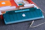Apple iMac G3 Bondi Blue Accessory Kit – Complete Box –, Nieuw