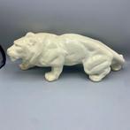 sculptuur, Un lion à laffût - 16 cm - Craquelés - 1930, Antiek en Kunst, Antiek | Glaswerk en Kristal