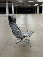 Vitra - Charles & Ray Eames - Lounge stoel - EA 124 - Leder