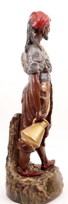 Goldscheider - C.F. Goldscheider - Beeld, Noord Afrikaanse, Antiek en Kunst, Antiek | Keramiek en Aardewerk