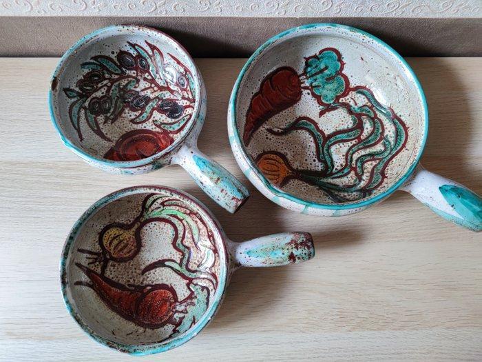 Vallauris - Schotel (3) - Keramiek - Caquelons, Antiek en Kunst, Antiek | Glaswerk en Kristal