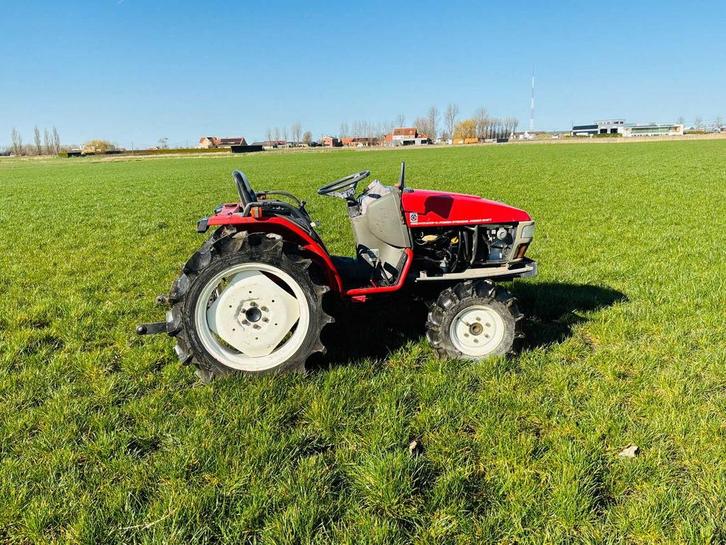 Yanmar - F-200 - Yanmar F200 Compact Tractor – Hydrostatic, Articles professionnels, Agriculture | Tracteurs
