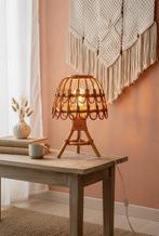 Lamp - Vintage en rotan lamp - Mid-Century Chic ontwerp -, Antiek en Kunst