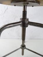 Kruk - Staal, Hout - Draaibare stalen kruk