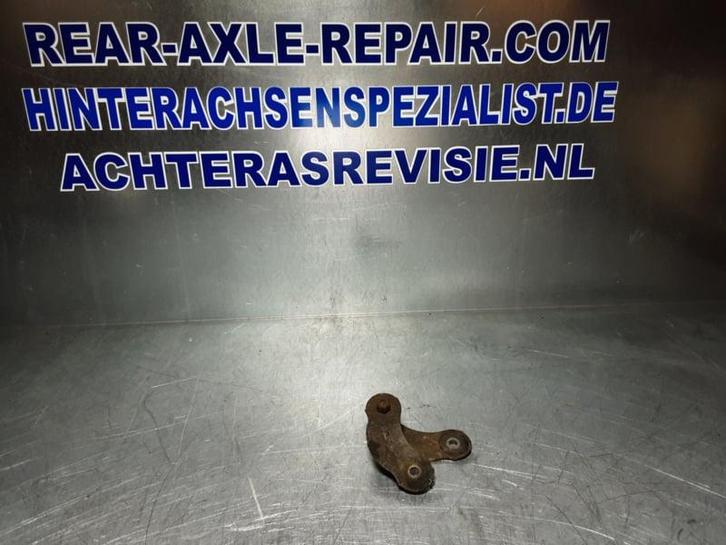 Beugel achteras Ascona A, Manta A en Manta B1., Auto-onderdelen, Remmen en Aandrijving, Gebruikt, Universele onderdelen, Verzenden