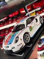 IXO 1:18 - Modelauto - Porsche 911 (991) RSR #93-Limited, Nieuw