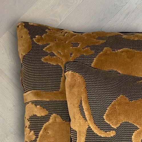 Club House - Set of 2 new pillows made of Club House Panther, Antiek en Kunst, Antiek | Tapijten, Tafelkleden en Textiel