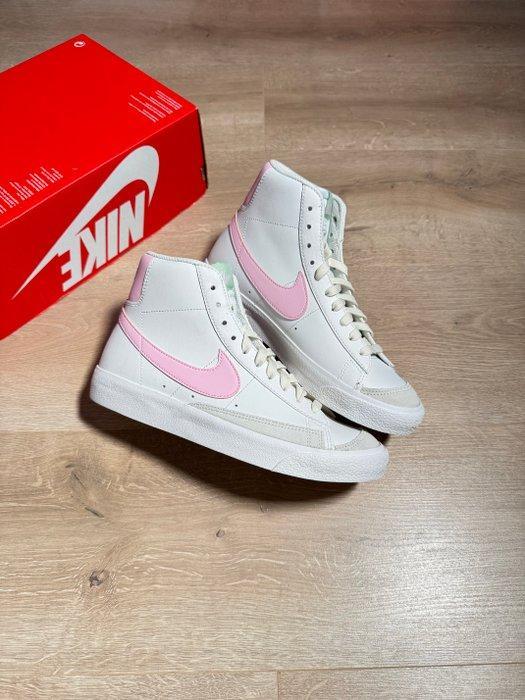 Nike - Sneakers - Taille : EU 38.5 - Neuf avec étiquette, Kleding | Heren, Schoenen