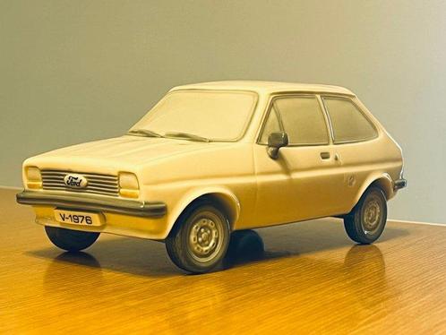 Lladró - Jose Roig - Sculpture, 1976 Ford Fiesta - 10 cm -, Antiek en Kunst, Antiek | Glaswerk en Kristal