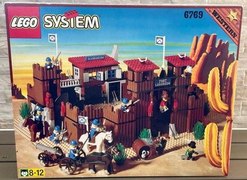 Lego Set - Western - Fort Legoredo + Showdown Canyon, Kinderen en Baby's, Speelgoed | Duplo en Lego