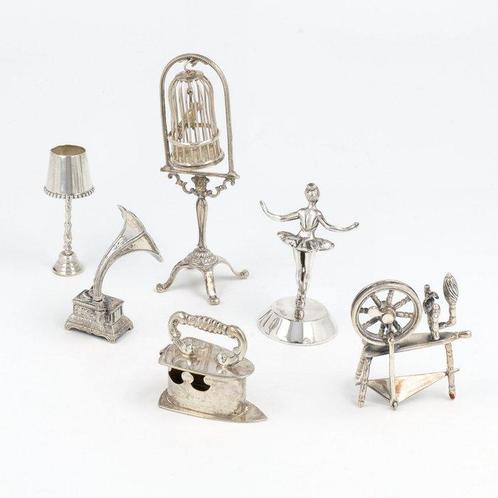Ballerina, Vogelkooi, Lamp, Stoof, Grammofoon en Spinnewiel, Antiek en Kunst, Antiek | Zilver en Goud
