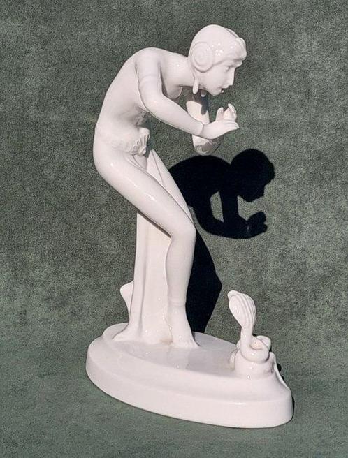 Royal Dux Porzellan-Manufaktur - Statue, Art deco beeld - 23, Antiek en Kunst, Antiek | Glaswerk en Kristal