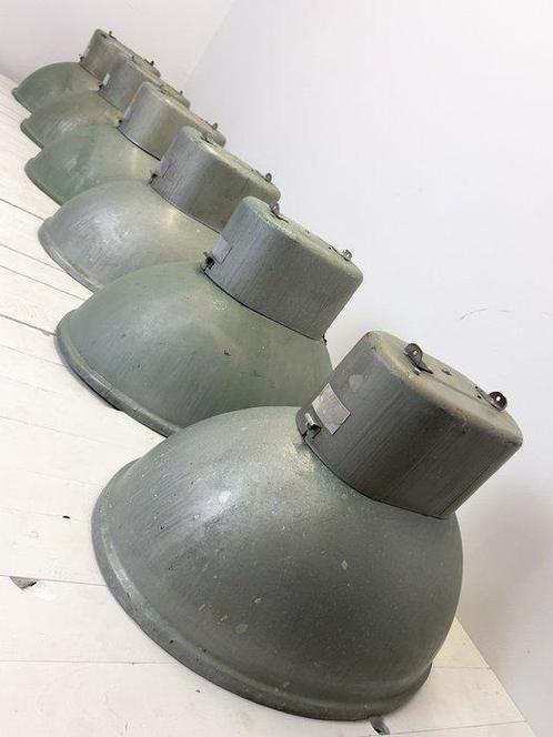 Lampe à suspendre (6) - Acier, Aluminium, Antiek en Kunst, Antiek | Wandborden en Tegels