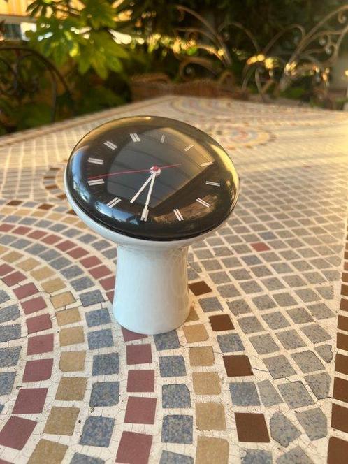 Horloge de table - Klein & More - Angelo Mangiarotti -, Antiek en Kunst, Antiek | Meubels | Stoelen en Sofa's