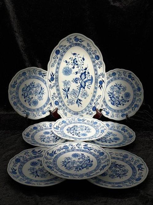Harnas - Hutschenreuther uienpatroon – Klassiek bordenset, Antiek en Kunst, Antiek | Meubels | Tafels
