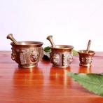 Vijzel en stamper (3) - Gegoten messing, Antiek en Kunst