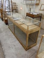 antieke winkeltoog toonbank dressoir