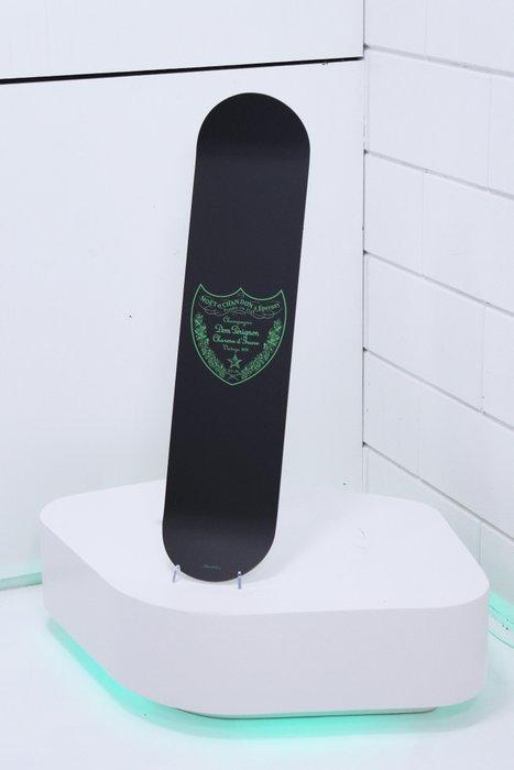 Suketchi - Louis Vuitton Skateboard Deck - Catawiki