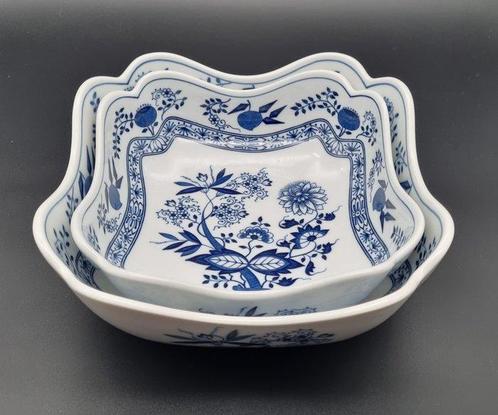 Hutschenreuther - Tafelservies - Wahl! Zwiebelmuster 2 x, Antiek en Kunst, Antiek | Meubels | Tafels