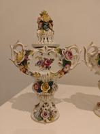 Capodimonte - Vaas (2) - Porselein, Antiek en Kunst, Antiek | Glaswerk en Kristal