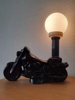 Lamp - Zwarte motorlamp,  keramiek met glazen bol jaren 80
