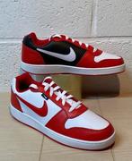 Nike - Chaussures de sport - Taille : Shoes / EU 40