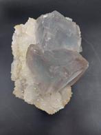 Fluoriet Kubus - Hoogte: 159 mm - Breedte: 95 mm- 958 g -