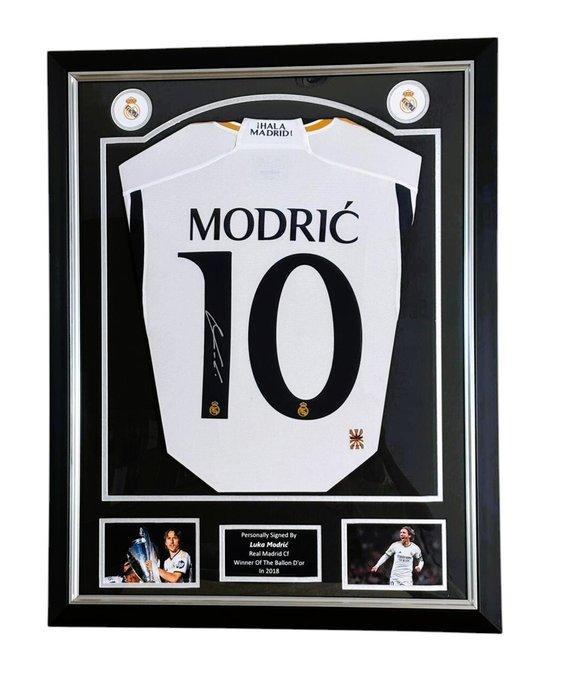 Real Madrid - Europese voetbal competitie - Luka Modric -, Verzamelen, Overige Verzamelen