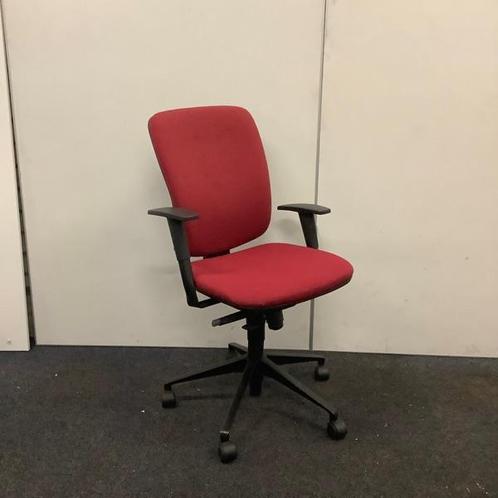 Beta ergo- bureaustoel, rode stoffering - zwarte kruisvoet, Maison & Meubles, Chaises de bureau