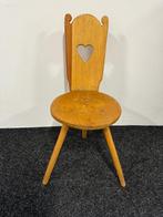 Stoel - Vurenhout - Zweedse stoel met hart