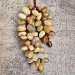 Pakistani jade grape ornament - Tafelmiddenstuk - Agaat, Antiek en Kunst