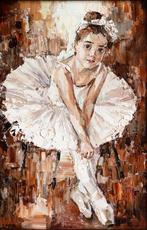 Mariia Bobyreva - Little ballerina