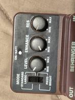 Behringer, AM-100 Acoustic Simulation - Pédale deffet (Sans