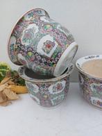 Pot de fleurs (3) - Porcelaine - Bloempot porselein